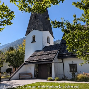 Kirche_Neuhaus
